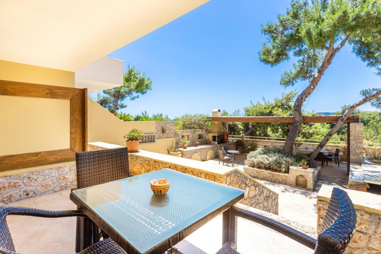 Pleiades Luxury Apartments Porto Heli Luaran gambar